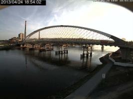 185402_100366480.jpg