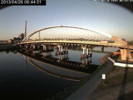 064401_961532623.jpg