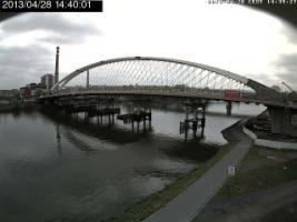 144001_521526806.jpg