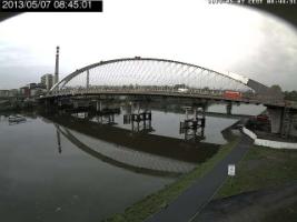 084501_979841311.jpg