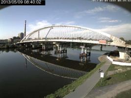 084002_207665694.jpg