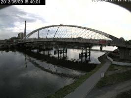 154001_409998844.jpg