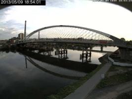 185401_381358011.jpg