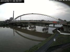 065001_472548701.jpg