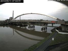 070401_987455943.jpg