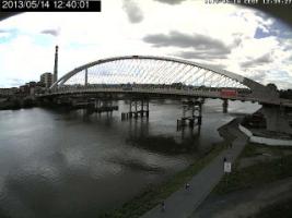 124001_932736428.jpg