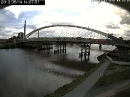 143701_964708505.jpg