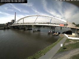 093001_859734770.jpg