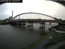 195301_400679857.jpg