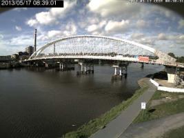 083901_883342361.jpg