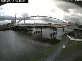 104501_189746286.jpg