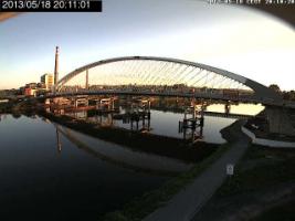 201101_040694856.jpg