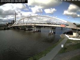 090001_758143025.jpg
