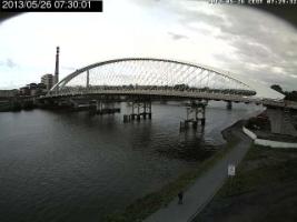 073001_903362649.jpg