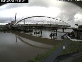 124501_401736059.jpg
