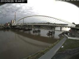164401_321945248.jpg