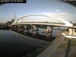 070401_853695414.jpg