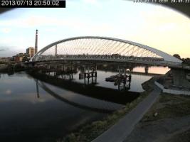 205002_325033076.jpg