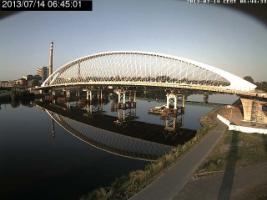 064501_387916547.jpg