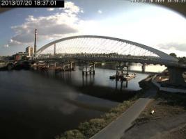 183701_411975740.jpg