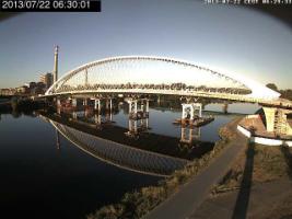 063001_741746106.jpg