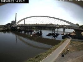 144501_593284820.jpg