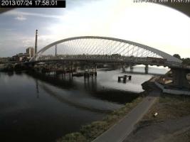 175801_978011454.jpg