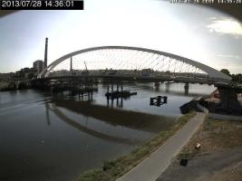 143601_468446691.jpg
