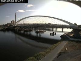 174501_465874021.jpg