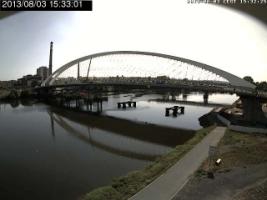 153301_966744486.jpg