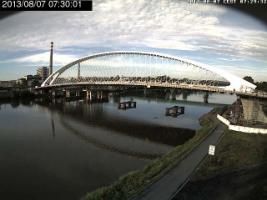 073001_776833585.jpg