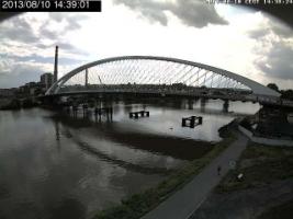 143901_551995573.jpg