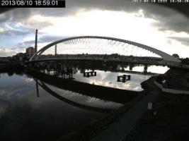 185901_438975725.jpg