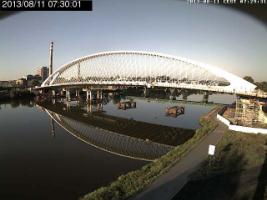 073001_349888585.jpg