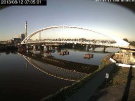 070501_677720375.jpg