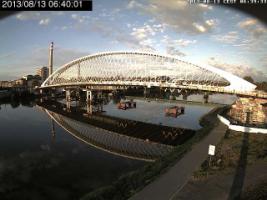 064001_425899771.jpg