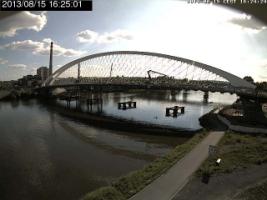 162501_985826942.jpg