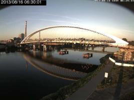 063001_885788371.jpg