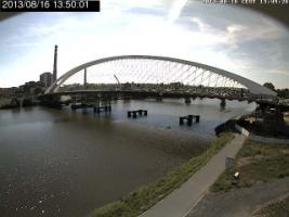 135001_403621022.jpg