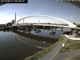094501_940357296.jpg