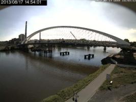 145401_380285494.jpg