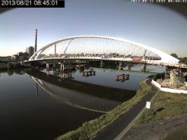 084501_809743571.jpg
