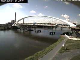 104701_944524794.jpg