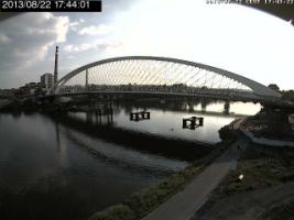 174401_907925771.jpg