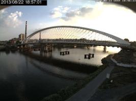 185701_471436183.jpg