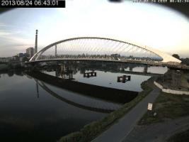 064301_860522372.jpg