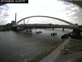 142001_947165544.jpg