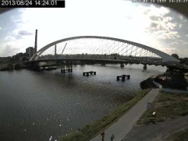 142401_725585241.jpg