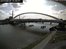 143401_420713155.jpg