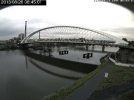 084501_792000655.jpg